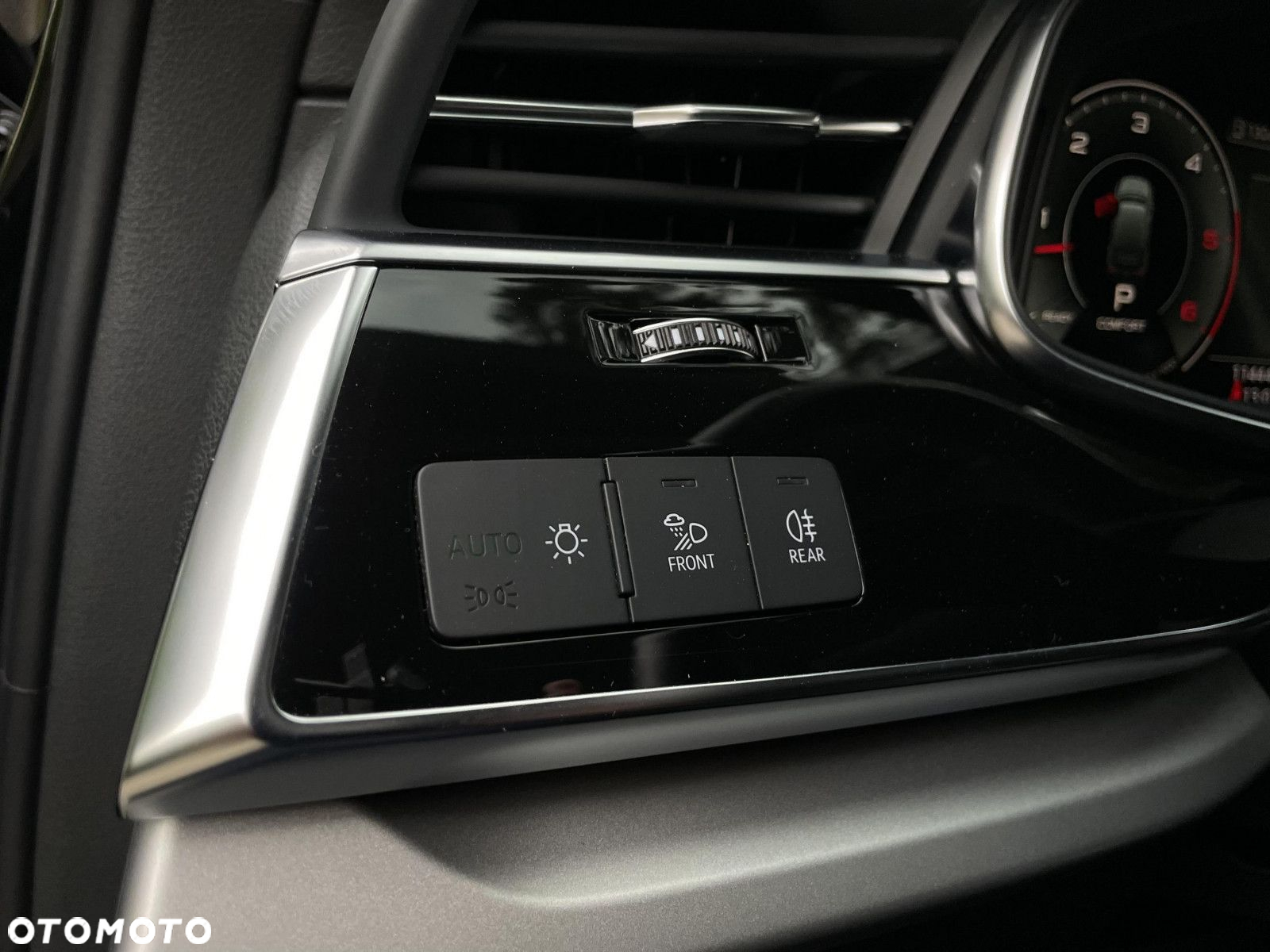 Audi Q7 - 10