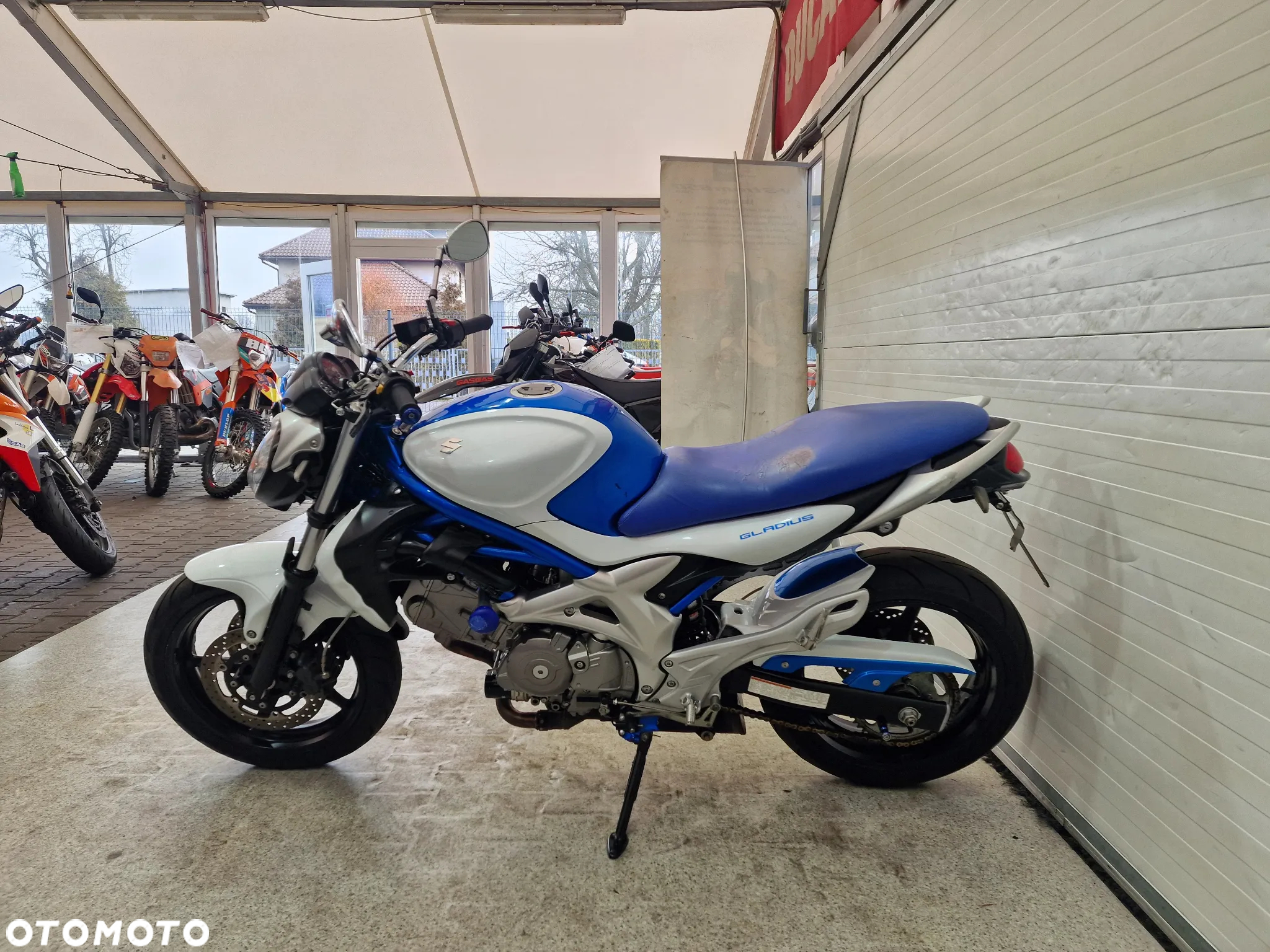 Suzuki Gladius - 23