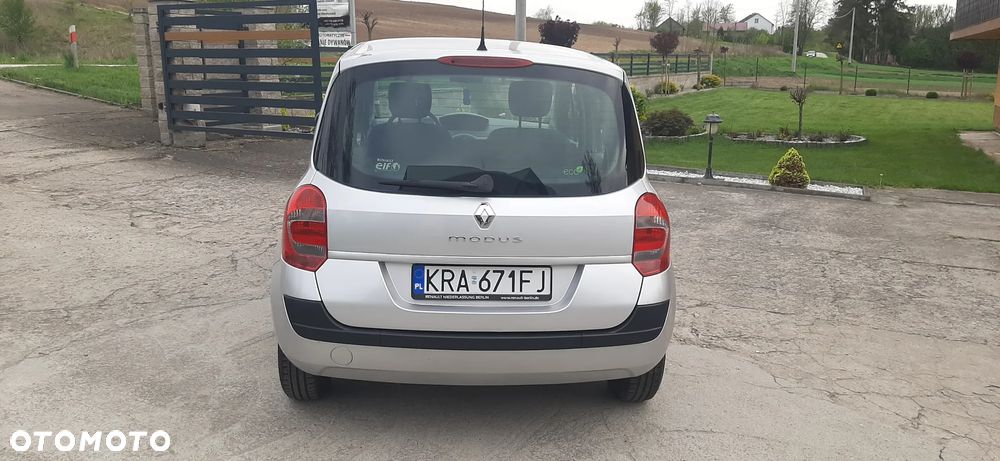 Renault Modus - 8