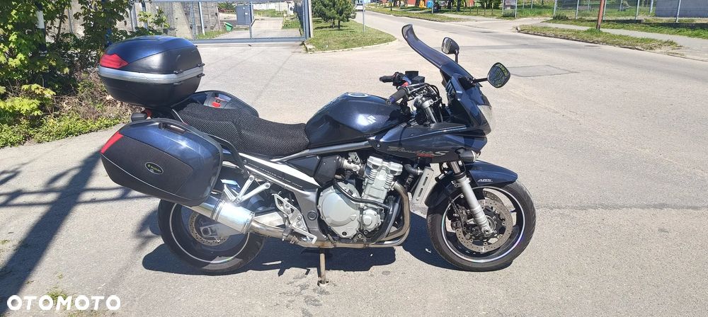 Suzuki Bandit - 1