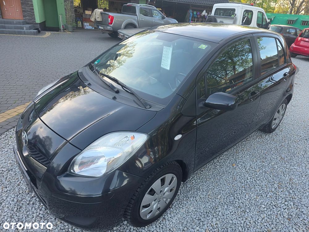 Toyota Yaris 1.33 VVT-i Cool - 1