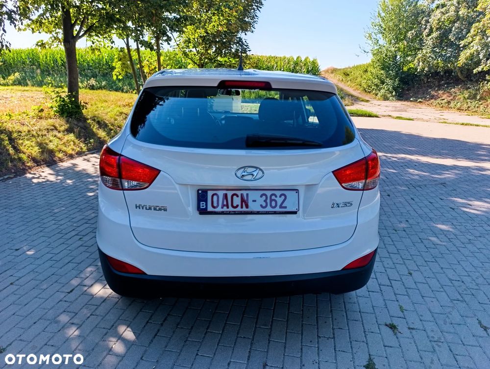 Hyundai ix35 1.6 2WD Classic - 16