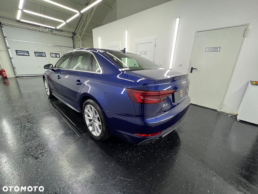 Audi A4 Limousine 2.0 TFSI ultra S tronic - 4