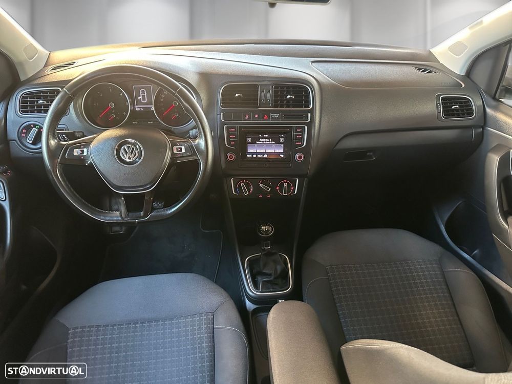 VW Polo 1.4 TDi Connect - 7