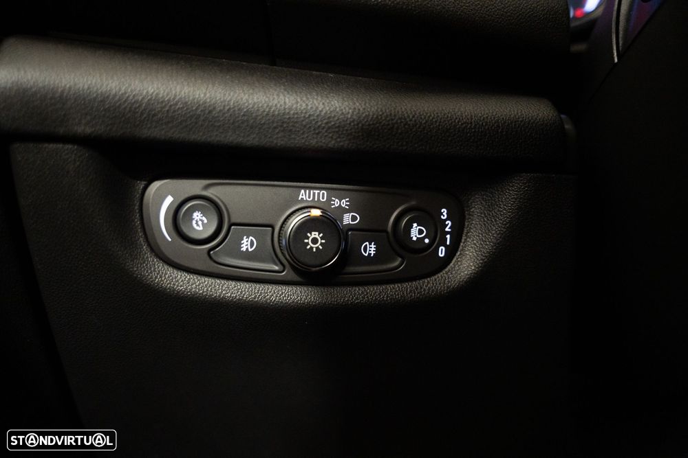 Opel Insignia Sports Tourer 1.5 D Business Edition - 13