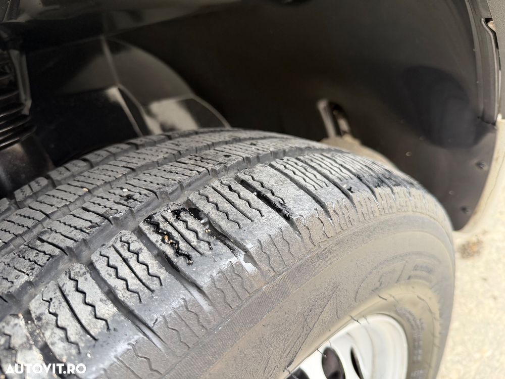 Volkswagen Crafter - 12