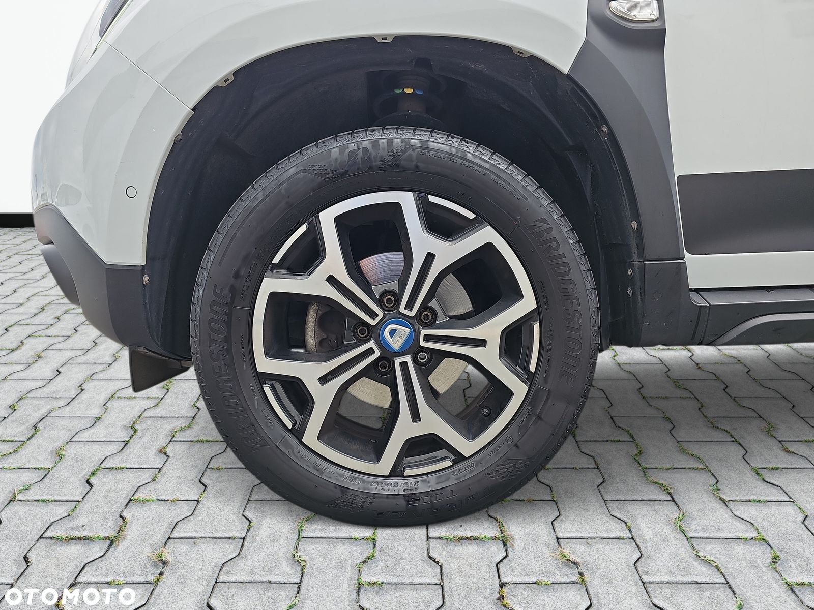 Dacia Duster 1.0 TCe SL Celebration - 9