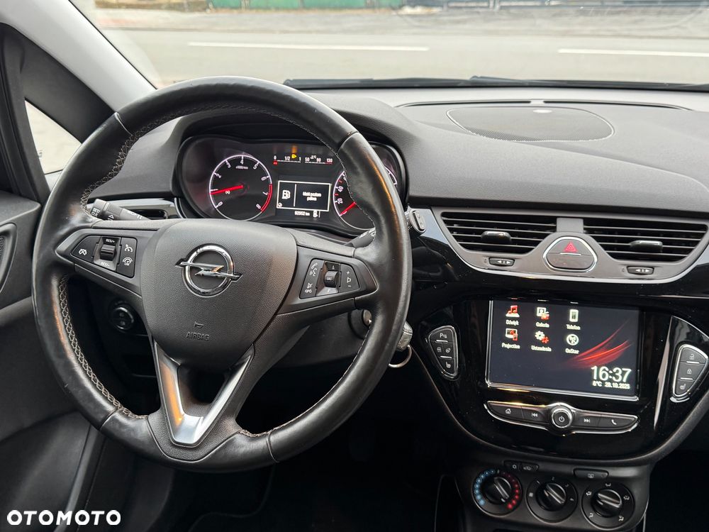 Opel Corsa 1.4 Cosmo - 31