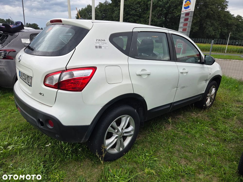 Nissan Qashqai 1.5 dCi Visia - 16