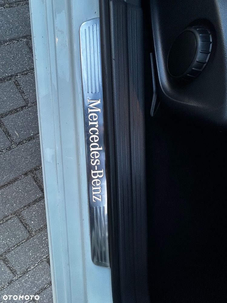 Mercedes-Benz CLA 180 BlueEffICIENCY Edition - 23
