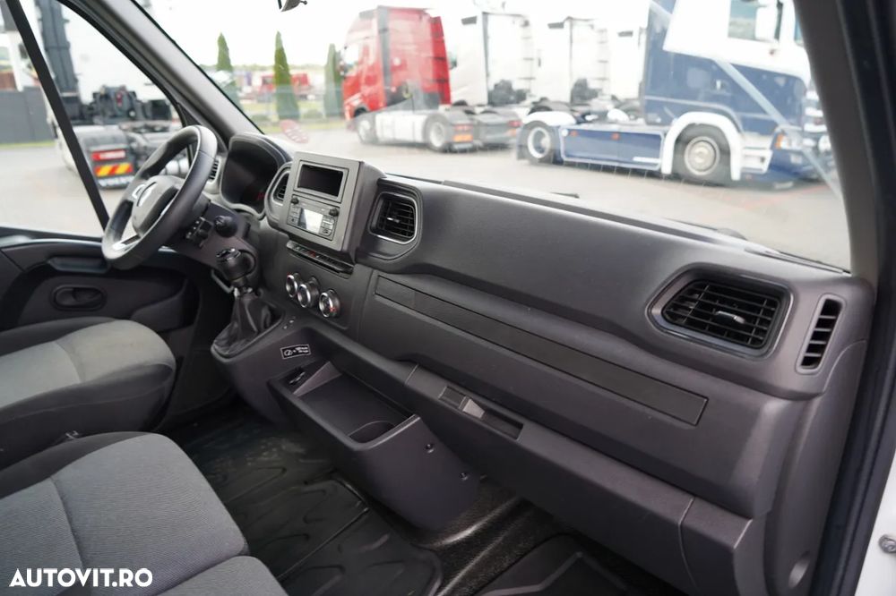 Renault MASTER / LIVRARE / CORTINĂ / MANUALĂ / MASĂ NETĂ: 3500KG / 2022 - 32
