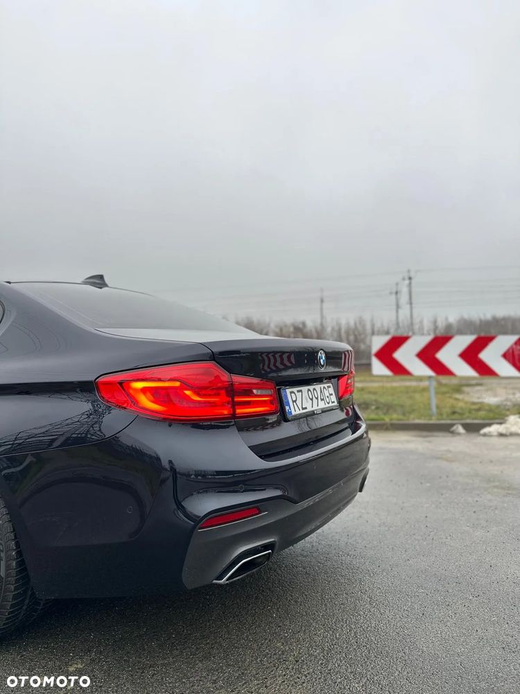 BMW Seria 5 540i xDrive Sport Line - 17