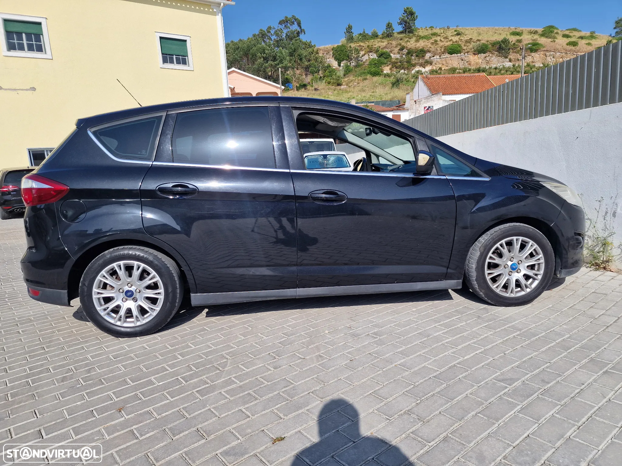 Ford C-Max 1.6 TDCi S&S Titanium - 10