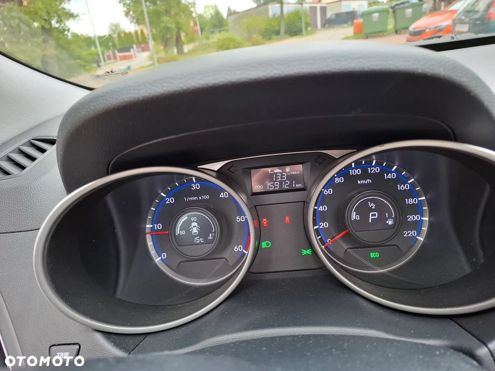 Hyundai ix35 - 16