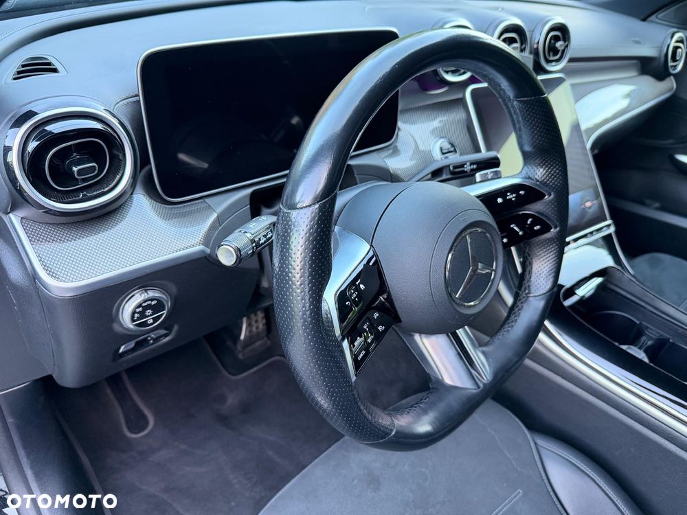 Mercedes-Benz Klasa C 300 d 9G-TRONIC AMG Line - 19