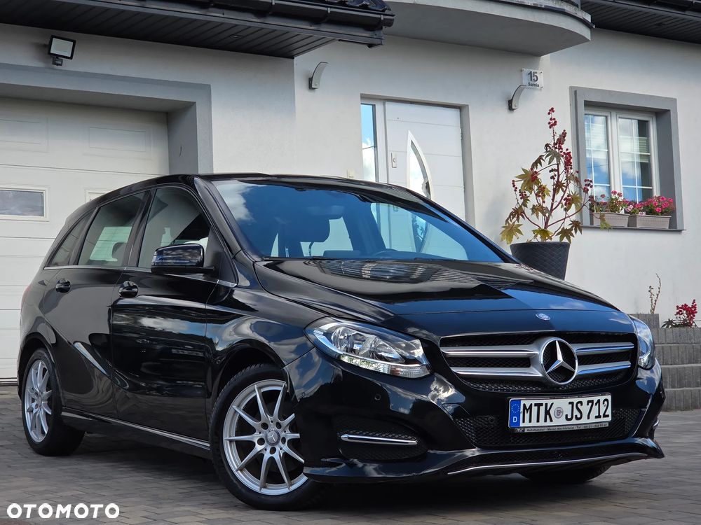 Mercedes-Benz Klasa B 180 BlueEFFICIENCY Edition Style - 33