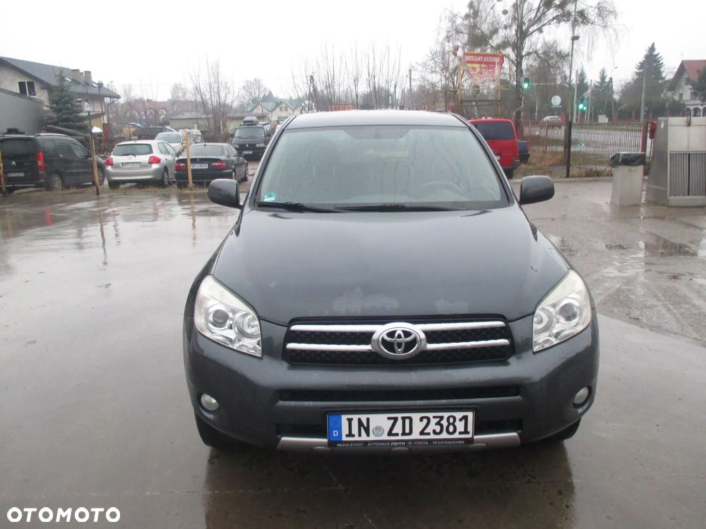 Toyota RAV4 2.0 VVT-i Sol - 8
