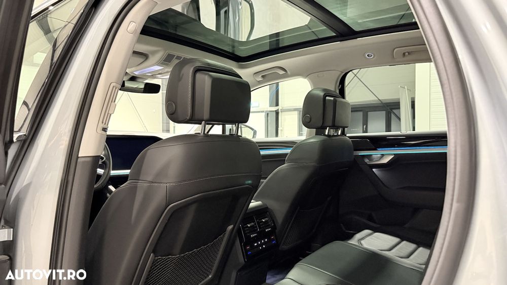 Volkswagen Touareg V6 TSI eHybrid PHEV Elegance - 24