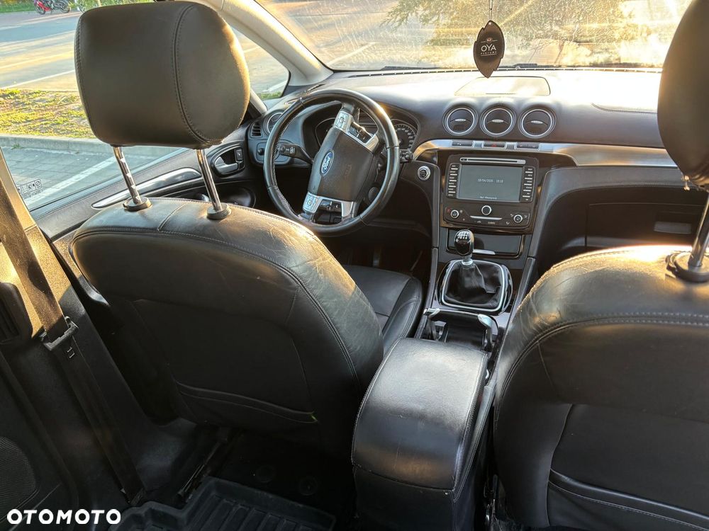 Ford S-Max 2.0 TDCi DPF Titanium - 8