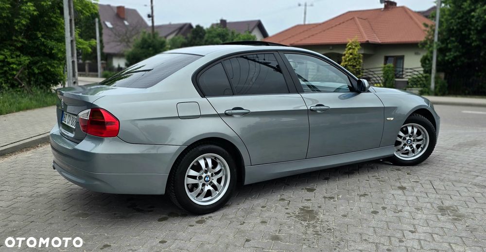 BMW Seria 3 - 15