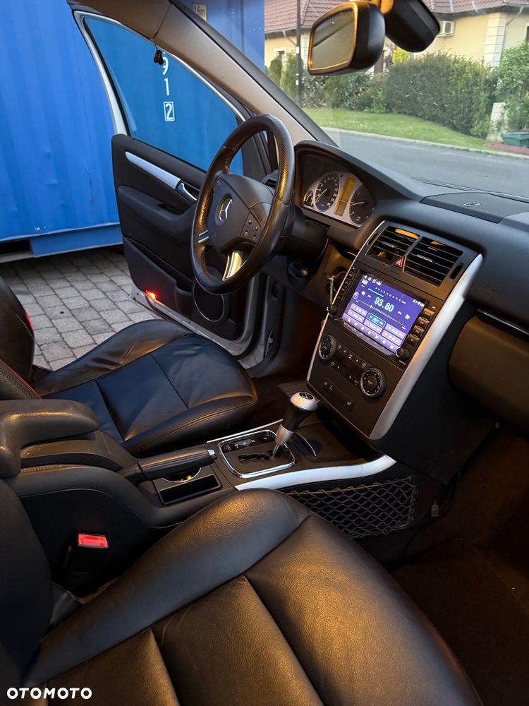 Mercedes-Benz Klasa B 200 Turbo Autotronic Special Edition - 9