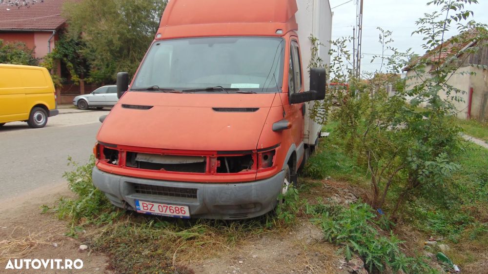 Cub de fibra cu lift Iveco Daily omologat - 2