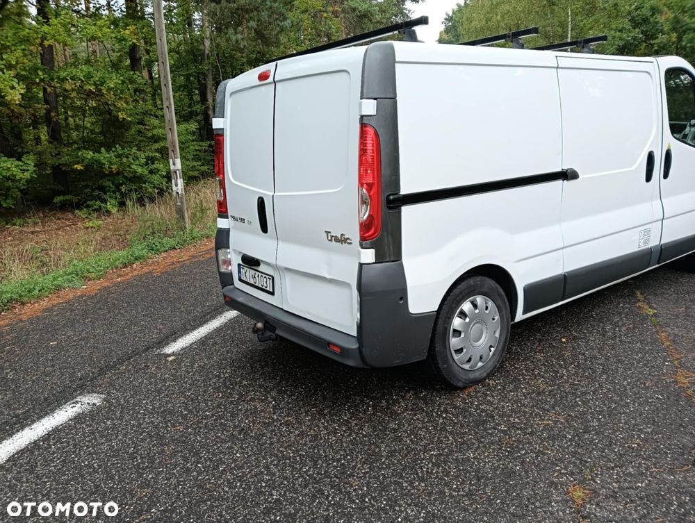 Renault Trafic - 23