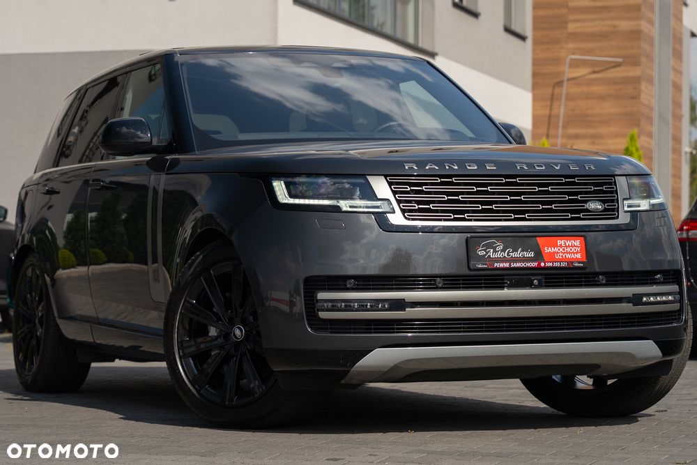 Land Rover Range Rover D300 HSE - 6