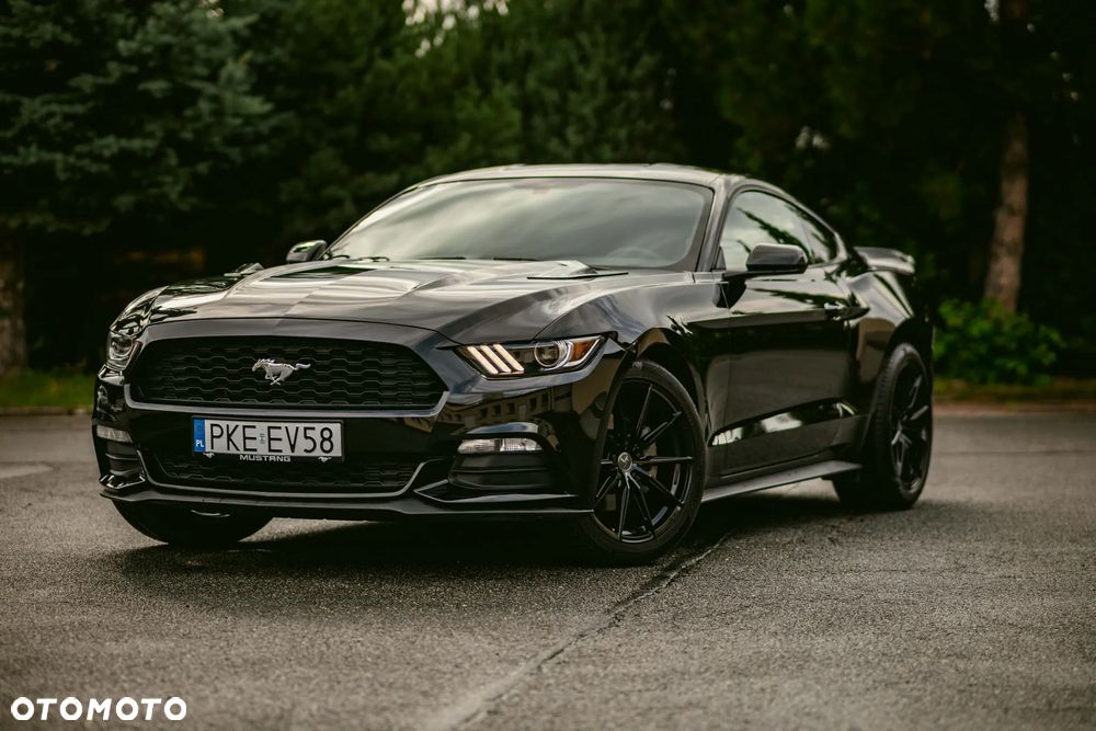 Ford Mustang 3.7 V6 - 1