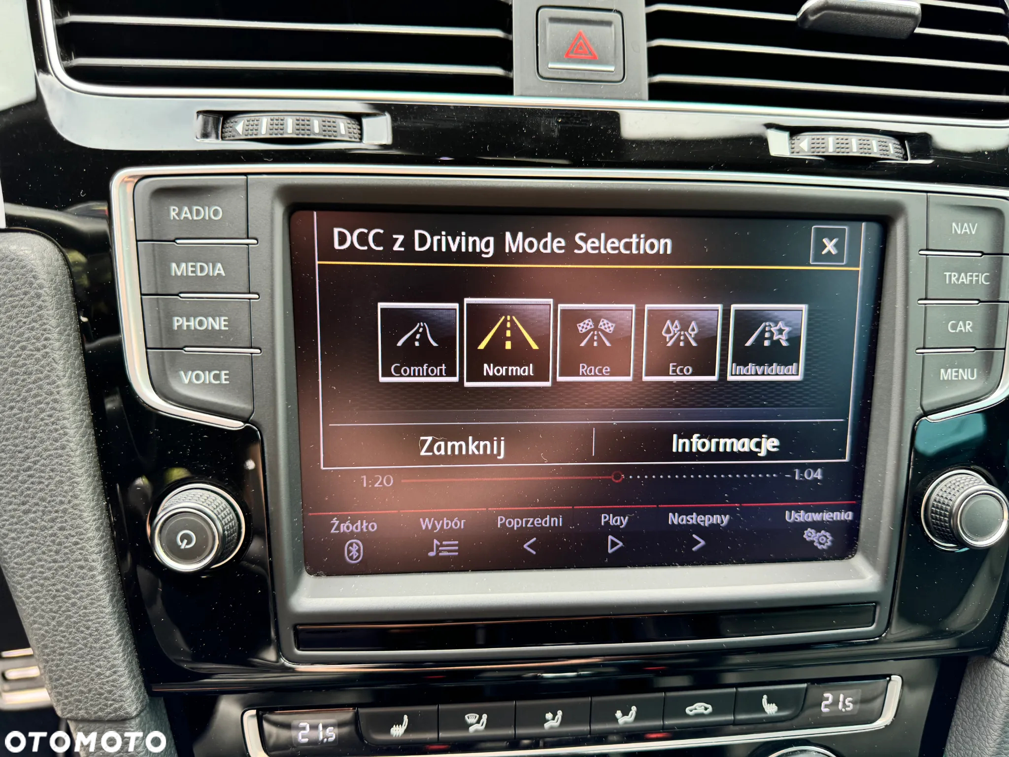 Volkswagen Golf Variant R 4Motion BlueMotion Technology DSG - 17