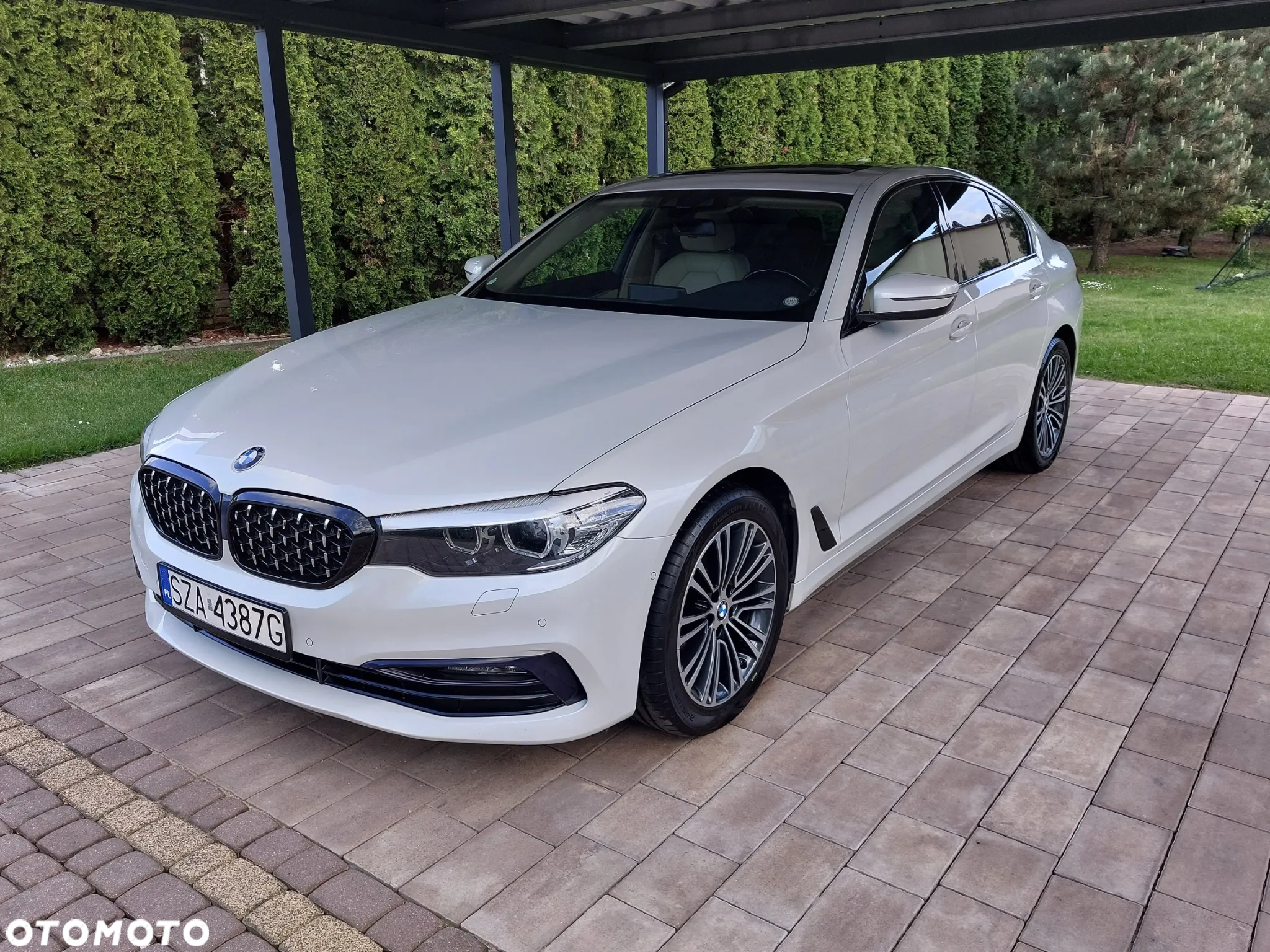 BMW Seria 5 520d Sport Line sport - 9
