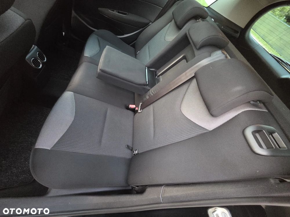 Peugeot 308 - 16