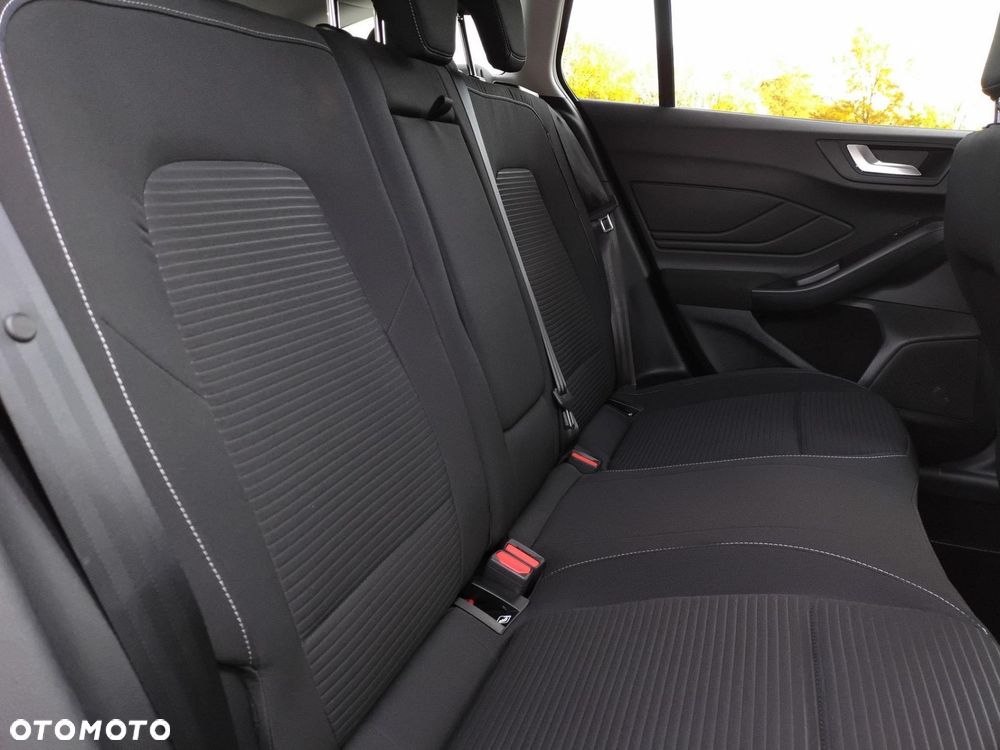 Ford Focus 1.5 EcoBlue Titanium X - 29