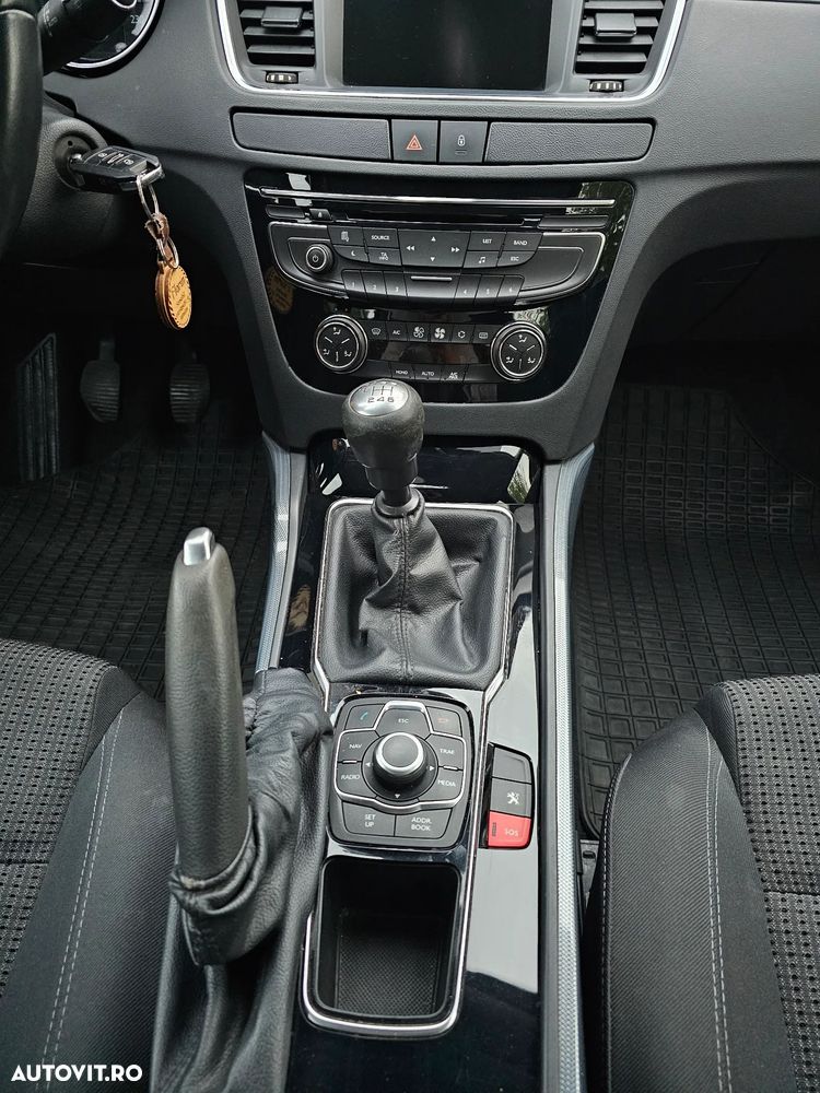Peugeot 508 1.6 THP Allure - 16