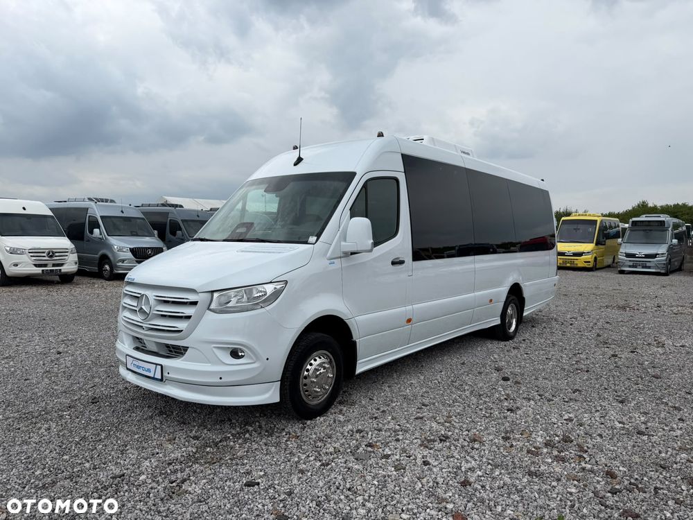 Mercedes-Benz Sprinter 517 - 10