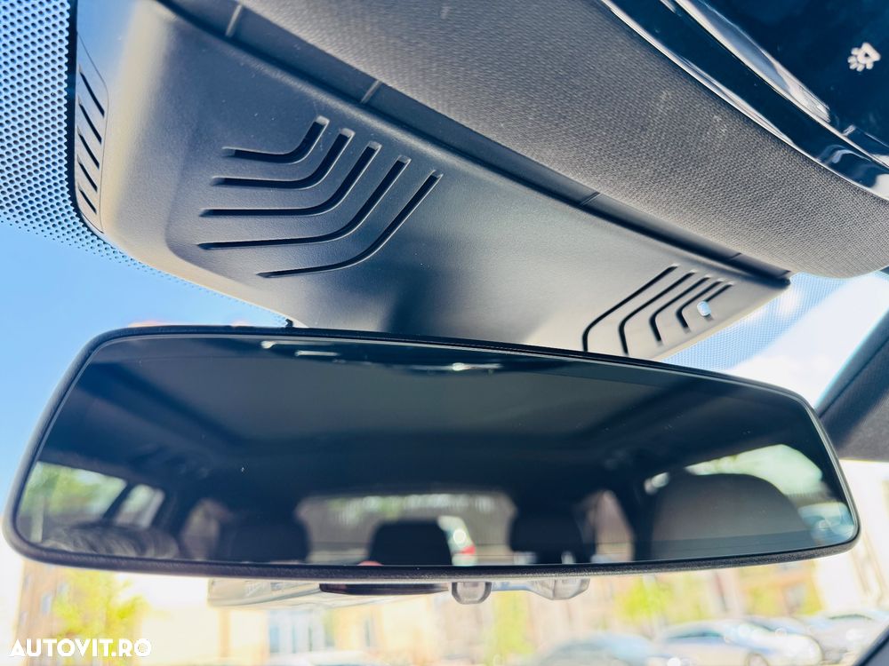 BMW Seria 5 530d xDrive Touring Aut. Luxury Line - 21