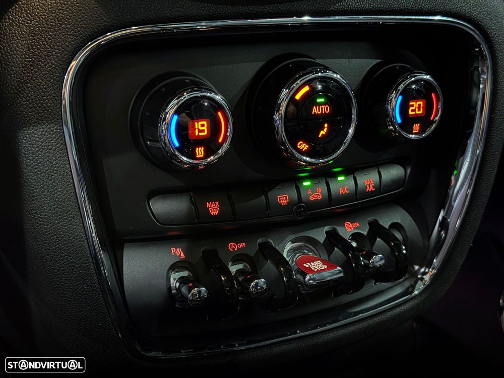 MINI Clubman Cooper Auto - 28