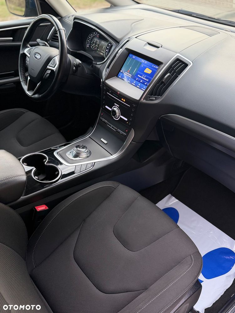 Ford S-Max 2.0 EcoBlue Titanium - 25