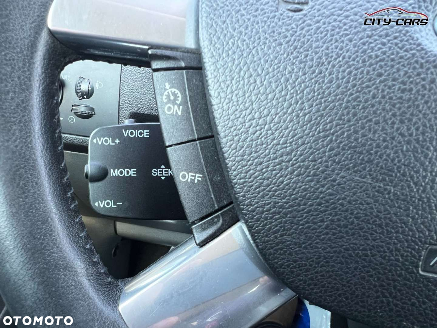 Ford Kuga - 19
