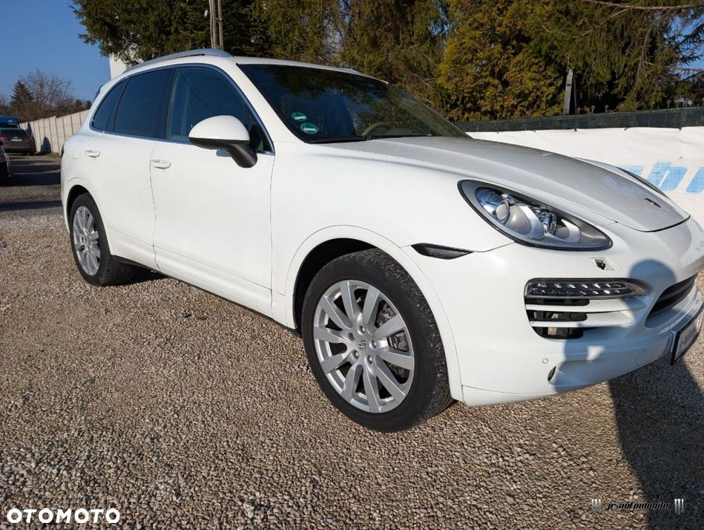 Porsche Cayenne - 3