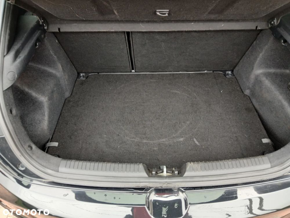 Kia Ceed 1.6 T-GDI GT - 6