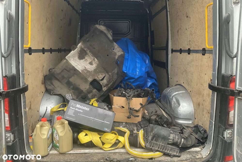 Volkswagen CRAFTER L2H2 - 13