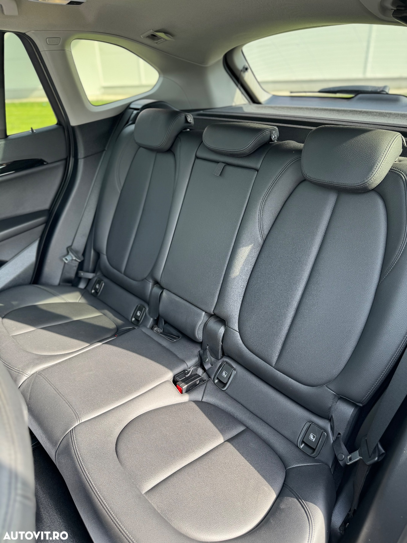 BMW X1 sDrive16d xLine - 27