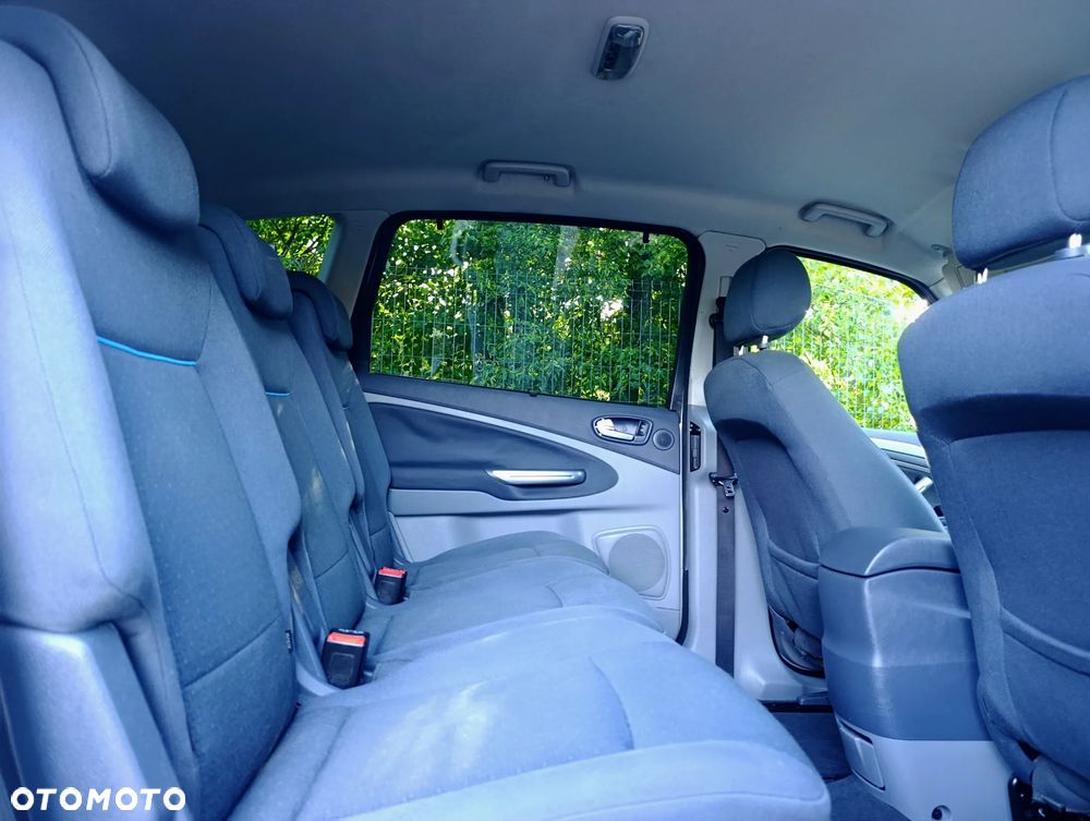 Ford S-Max - 18