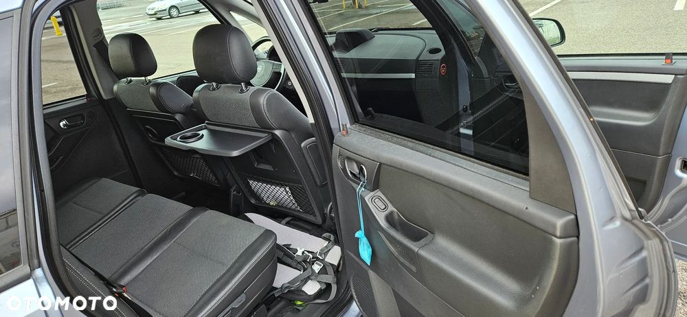 Opel Meriva 1.6 Cosmo - 12