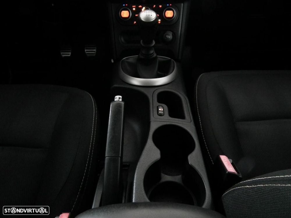 Nissan Qashqai 1.5 dCi Tekna Sport 18 - 19