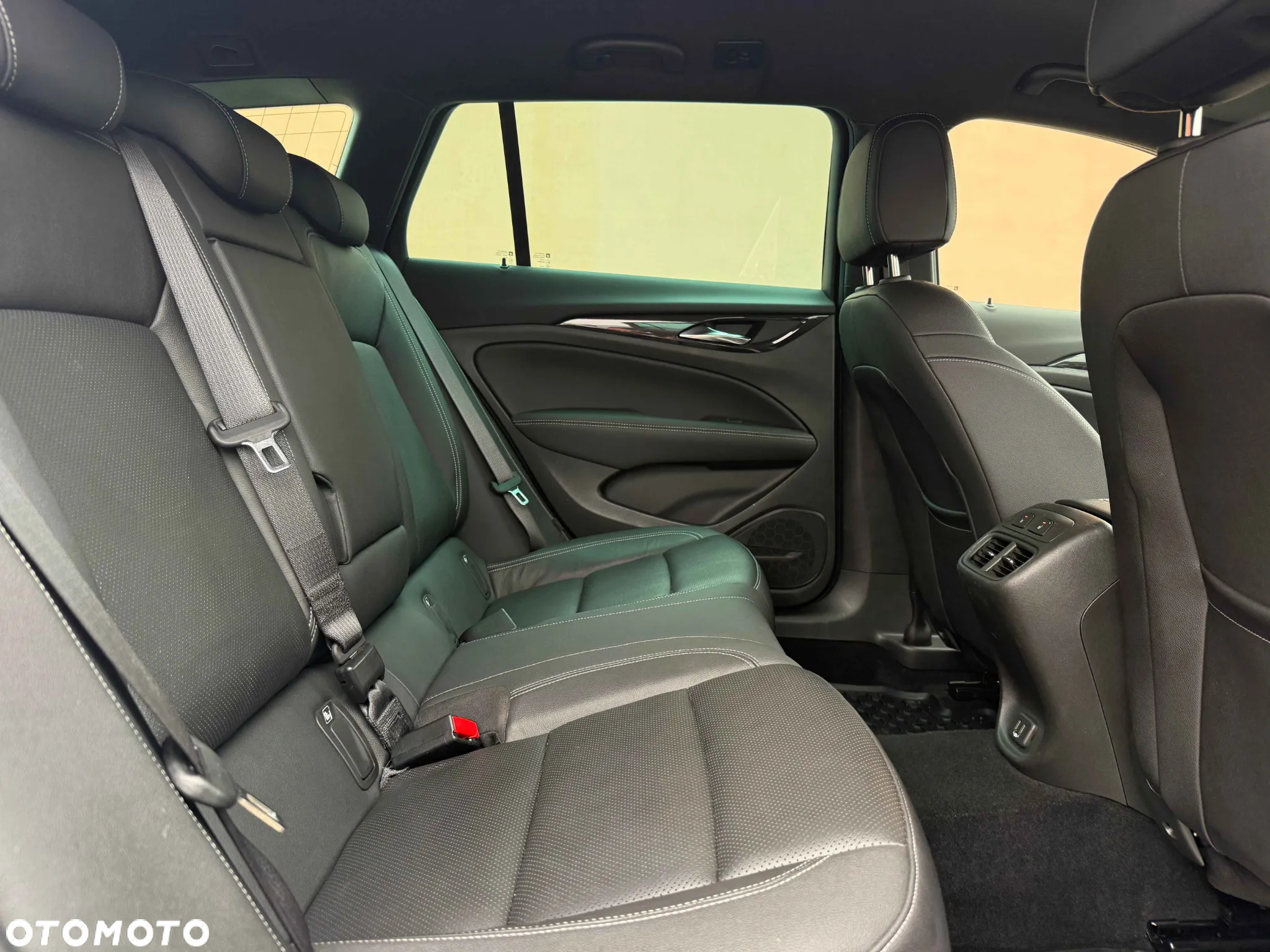 Opel Insignia - 6