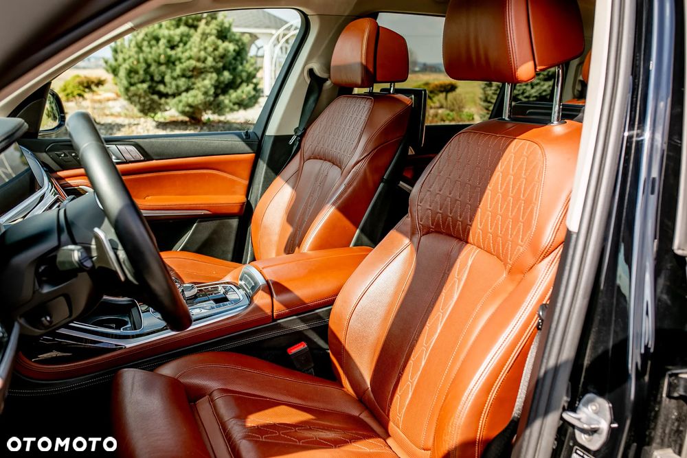 BMW X7 xDrive30d - 17