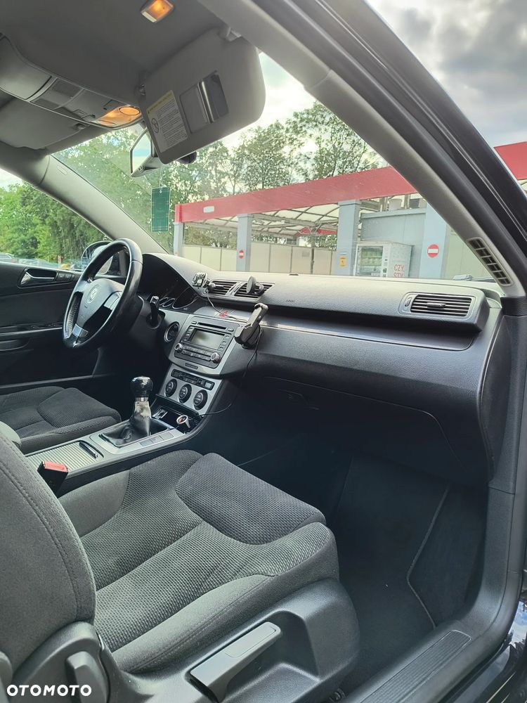 Volkswagen Passat 2.0 TDI 4Mot Highline - 17