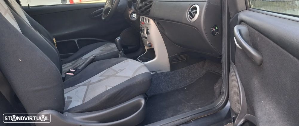 Fiat Punto 70 JTD Multijet Active - 10